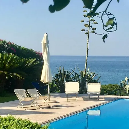 Holiday home Capitolo