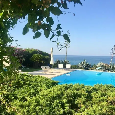 Capitolo مونوبولي